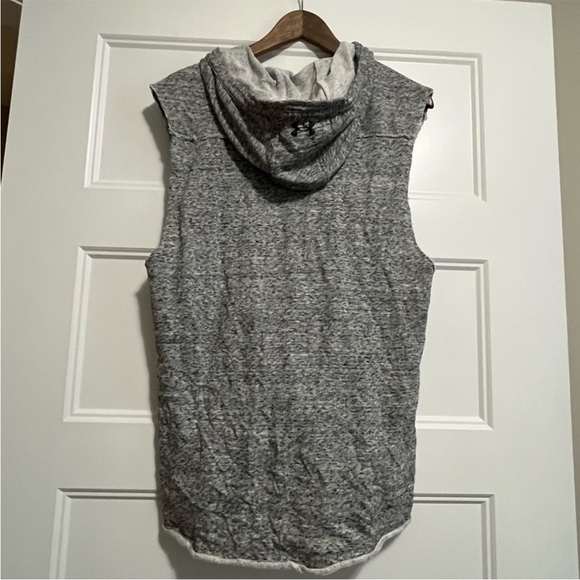 Men’s Project Rock terry sleeveless hoodie Large - Picture 7 of 9